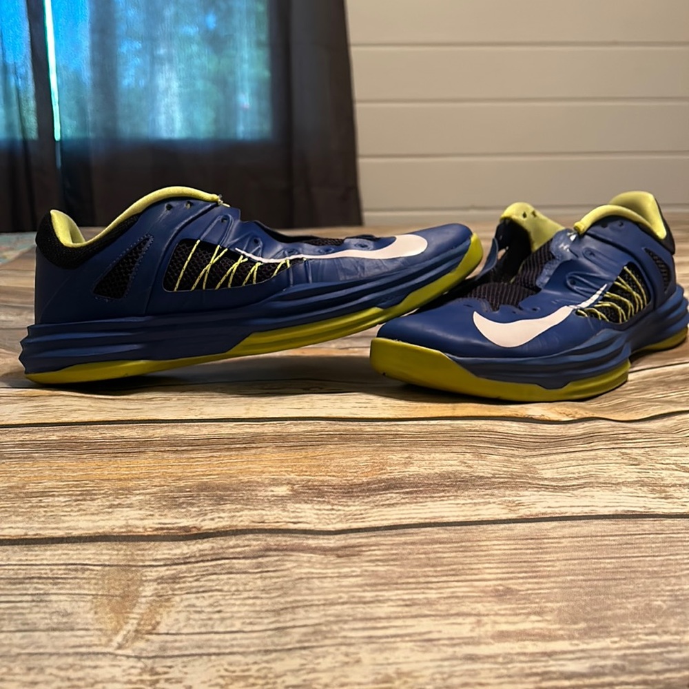 Nike Hyperdunk Low (Hyper Blue/Electric Green) U.S. 9.5
